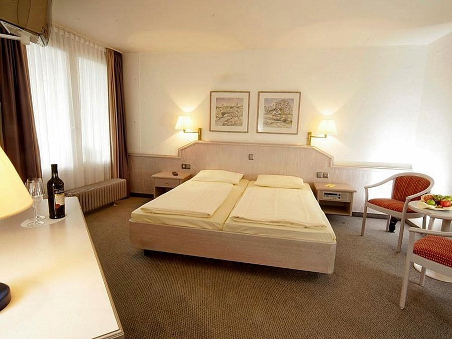 Dorint Seehotel & Resort Bitburg/Suedeifel Biersdorf Exteriör bild