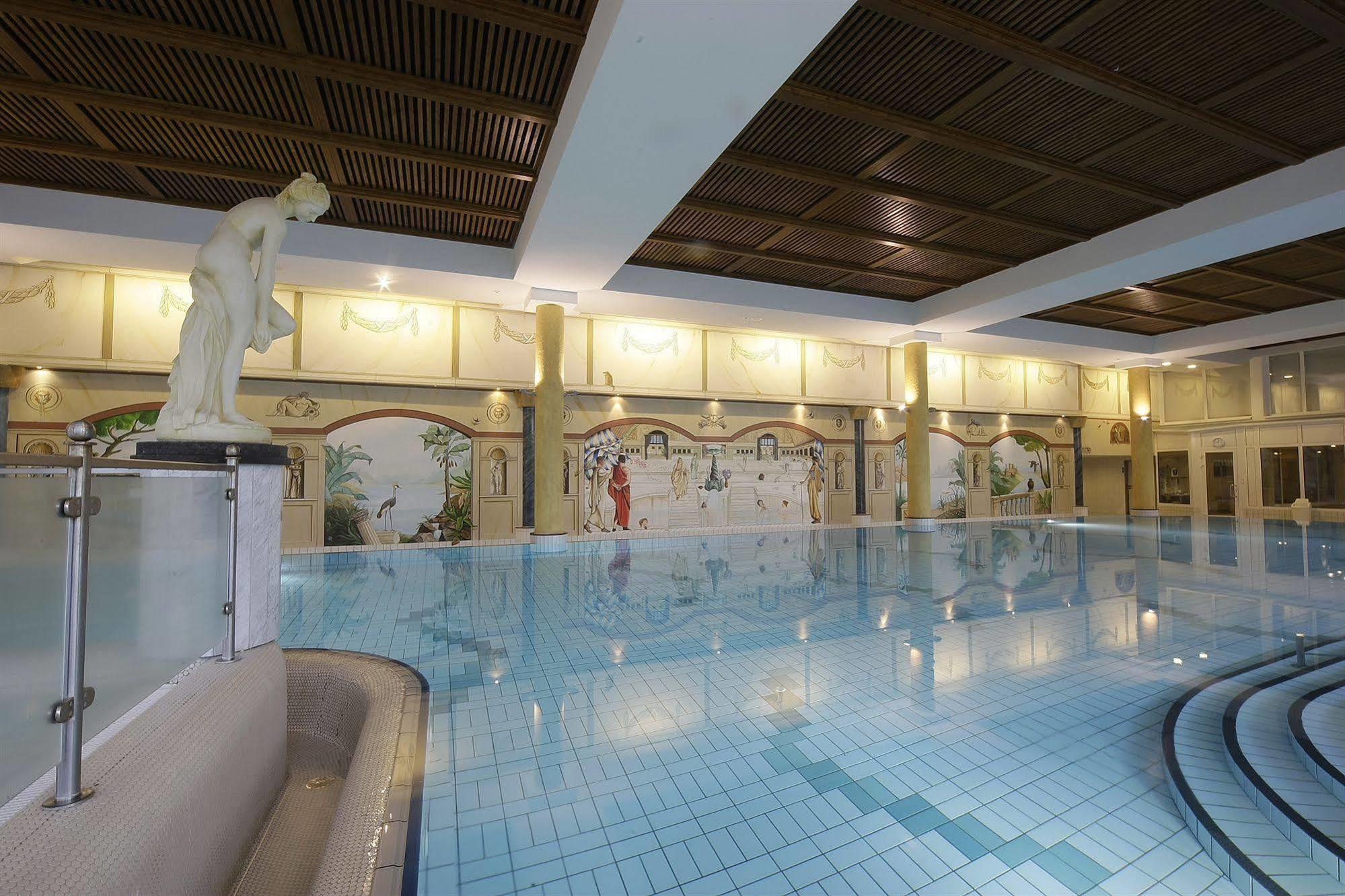 Dorint Seehotel & Resort Bitburg/Suedeifel Biersdorf Exteriör bild